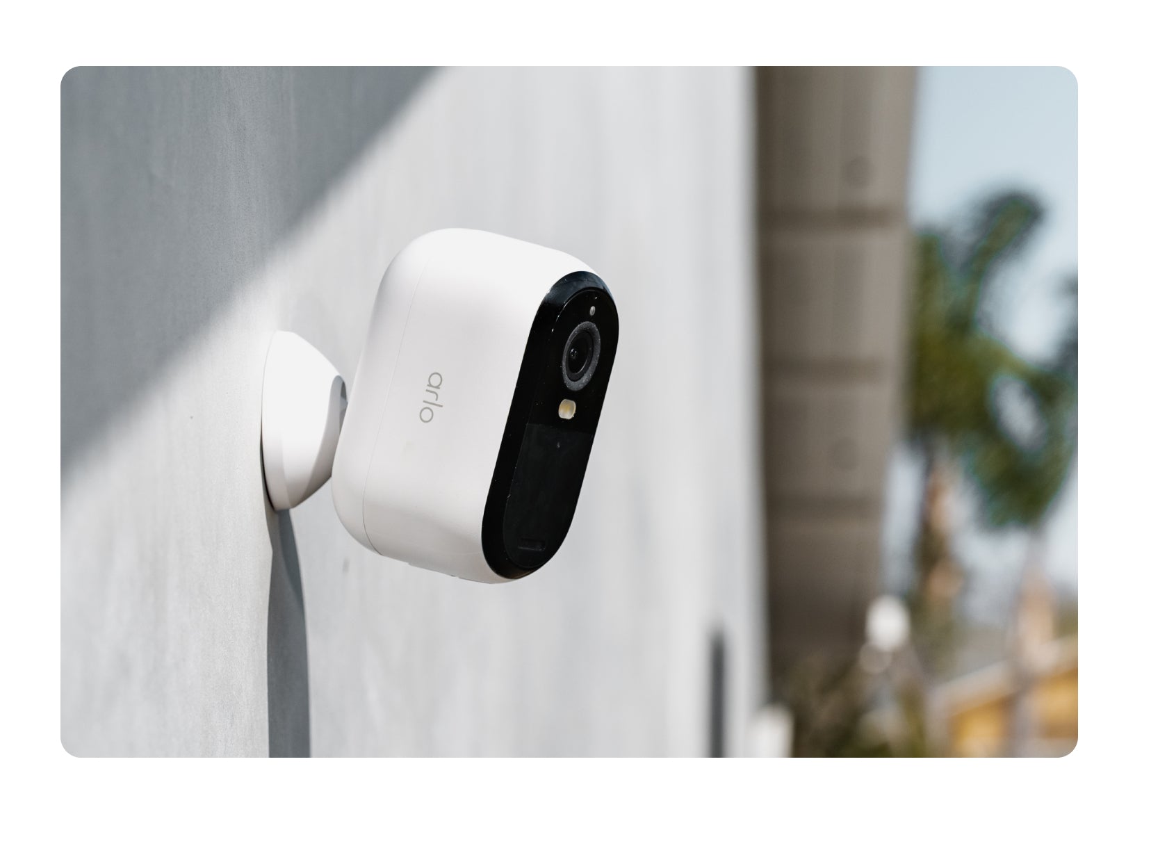 Arlo 2K Battery-Powered Wireless Outdoor Security Camera - 3rd Gen